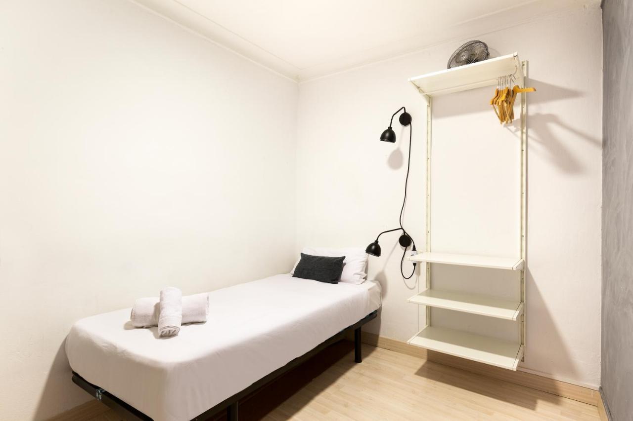 Stay U-Nique Apartments Aribau Barcelona Ngoại thất bức ảnh