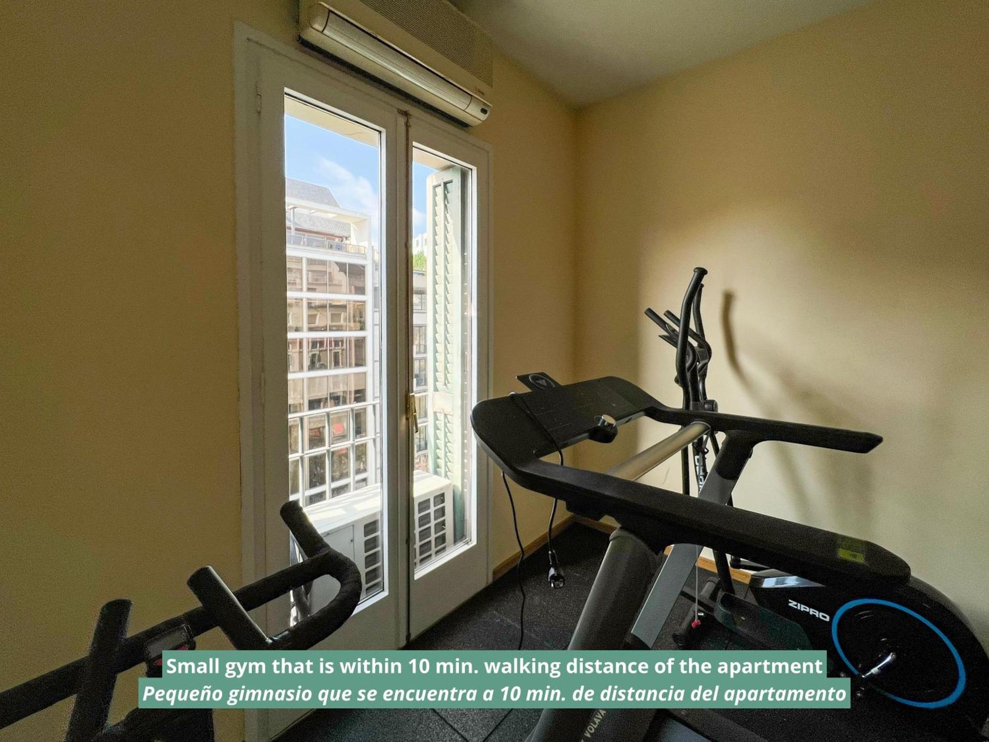 Stay U-Nique Apartments Aribau Barcelona Ngoại thất bức ảnh