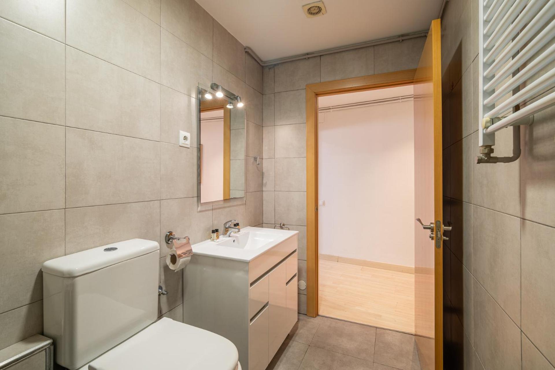 Stay U-Nique Apartments Aribau Barcelona Ngoại thất bức ảnh