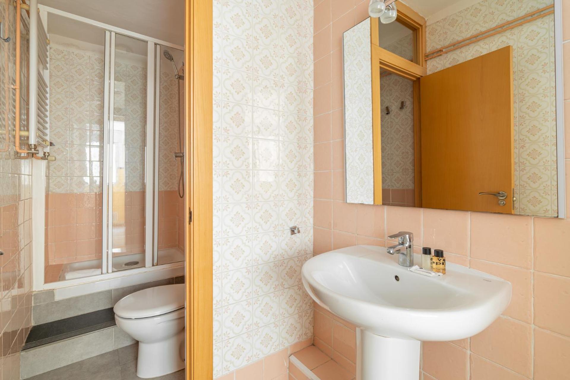 Stay U-Nique Apartments Aribau Barcelona Ngoại thất bức ảnh