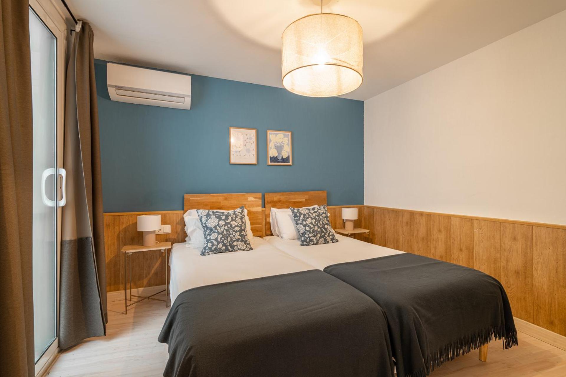 Stay U-Nique Apartments Aribau Barcelona Ngoại thất bức ảnh
