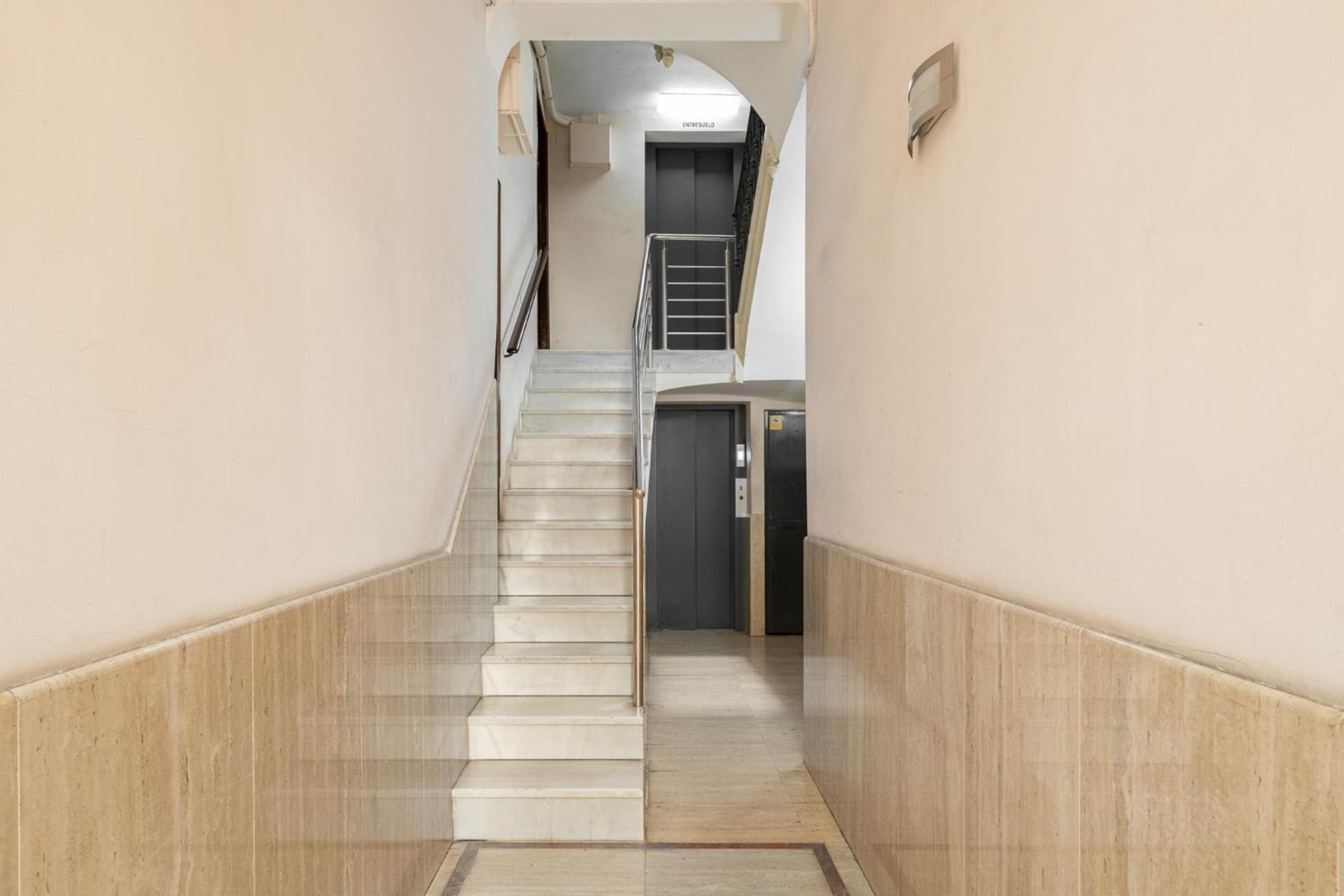 Stay U-Nique Apartments Aribau Barcelona Ngoại thất bức ảnh
