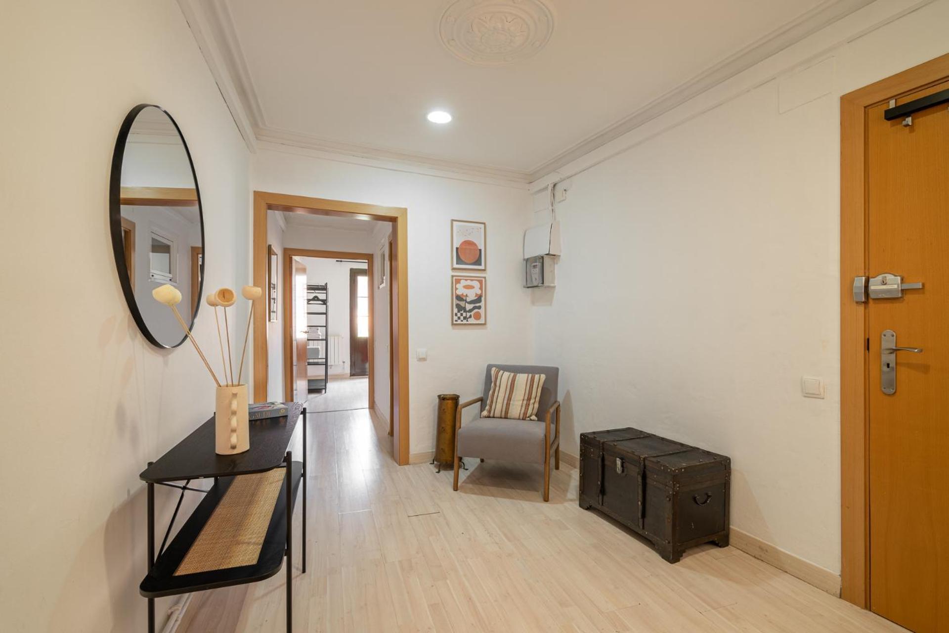 Stay U-Nique Apartments Aribau Barcelona Ngoại thất bức ảnh