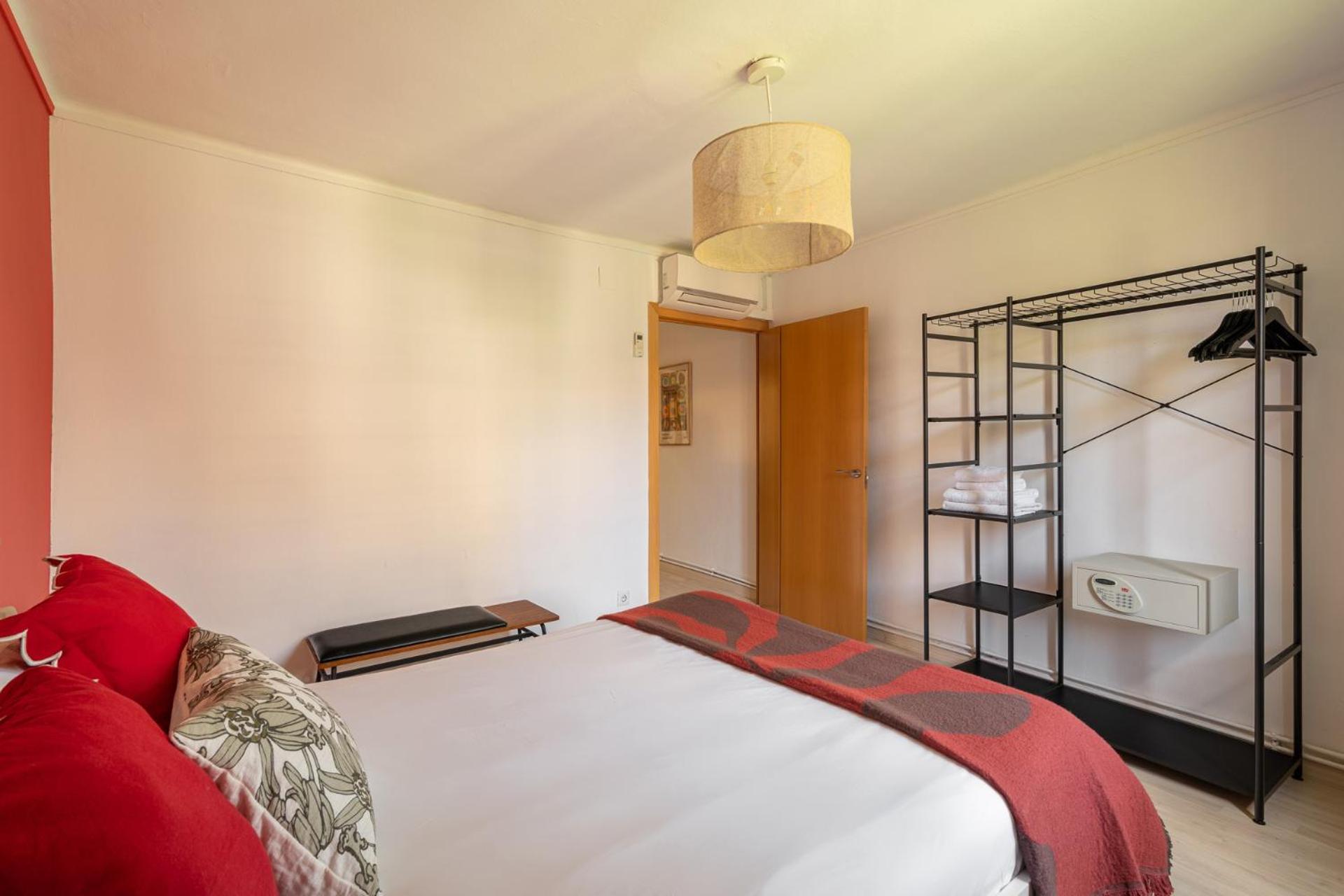 Stay U-Nique Apartments Aribau Barcelona Ngoại thất bức ảnh