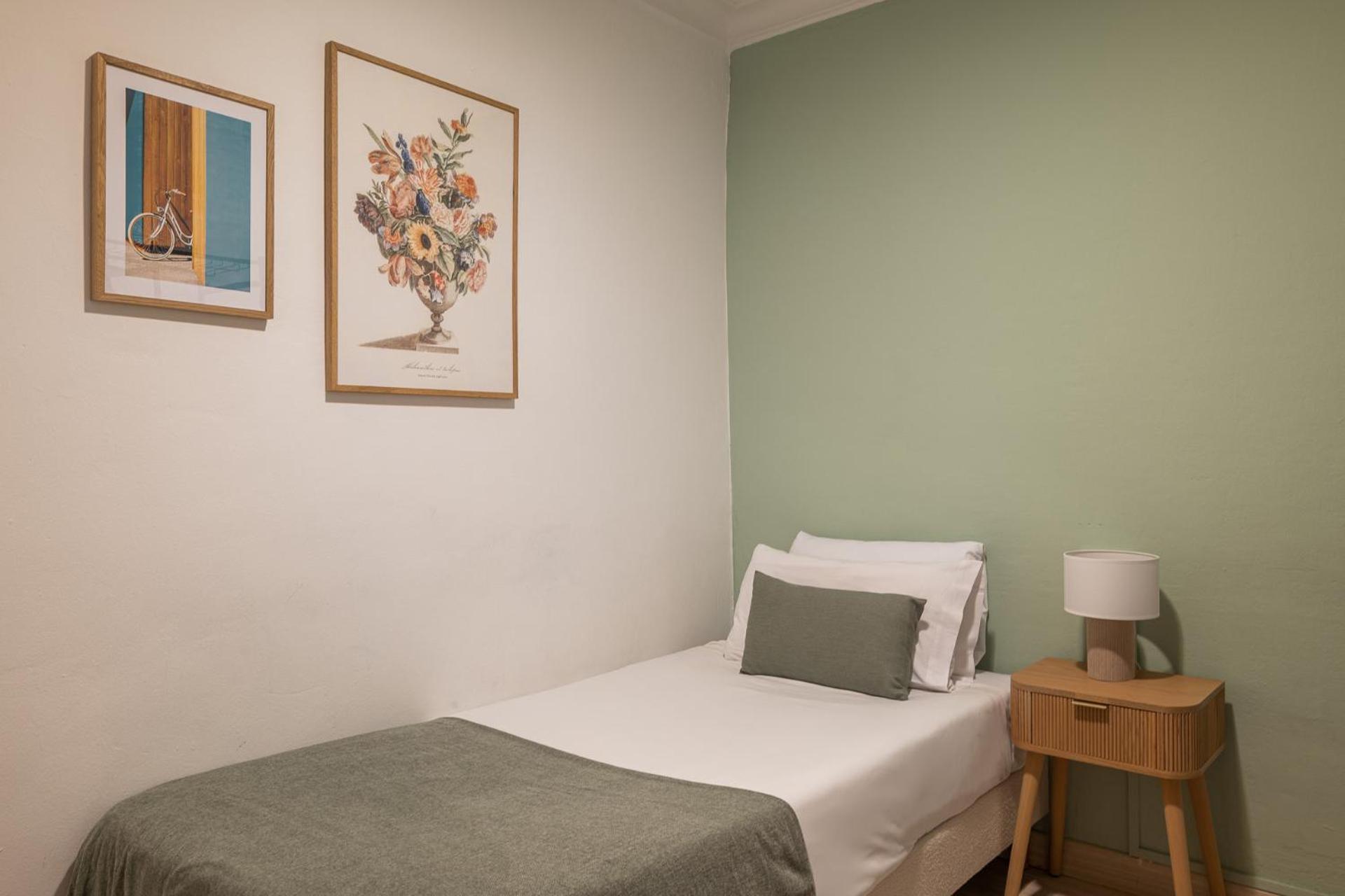Stay U-Nique Apartments Aribau Barcelona Ngoại thất bức ảnh